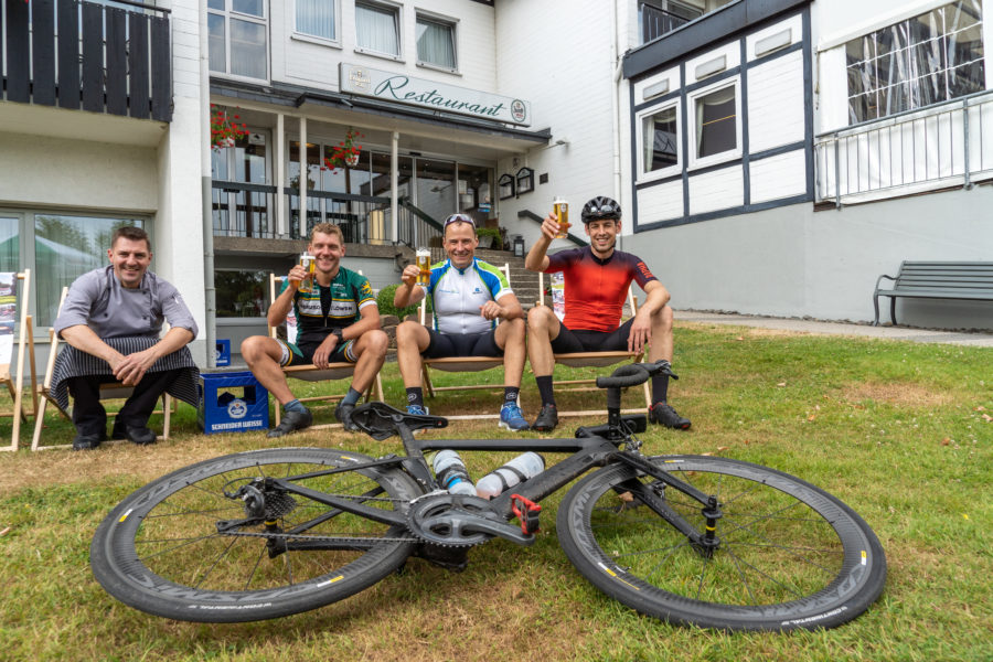 Auf dem Rennrad durch das Bergische Land mit Bram de Vrind & Michael Lüdenbach