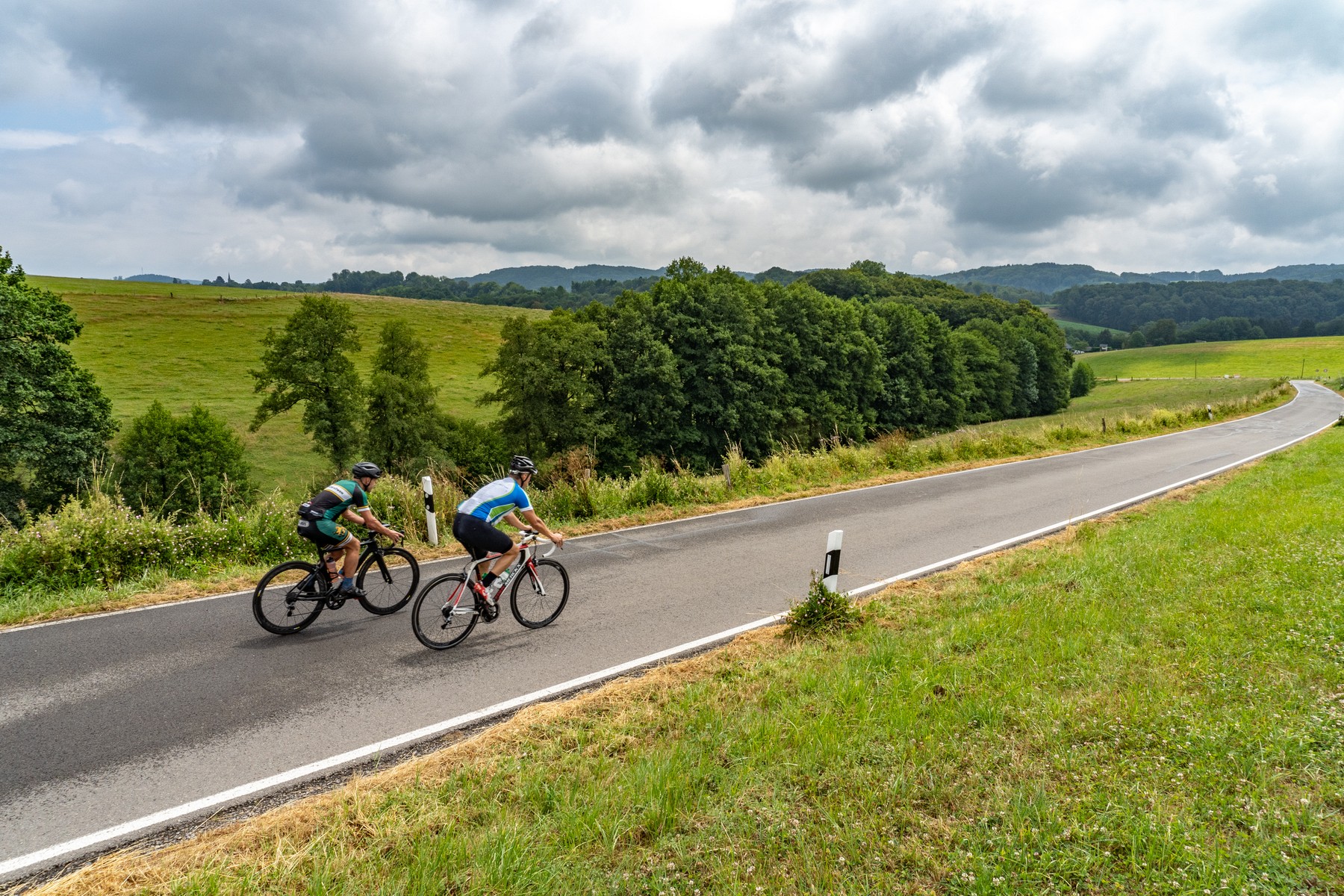 Rennrad Fahren Bergisches Land Luedenbach Restaurant Hotel Rennrad Tour Oberberg 11